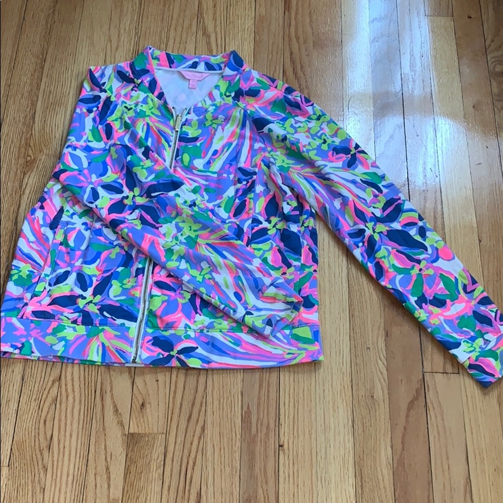 Lilly Pulitzer woman’s L, long sleeve zip up.